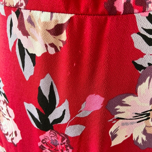 Candie’s Red floral maxi dress - Picture 4 of 9